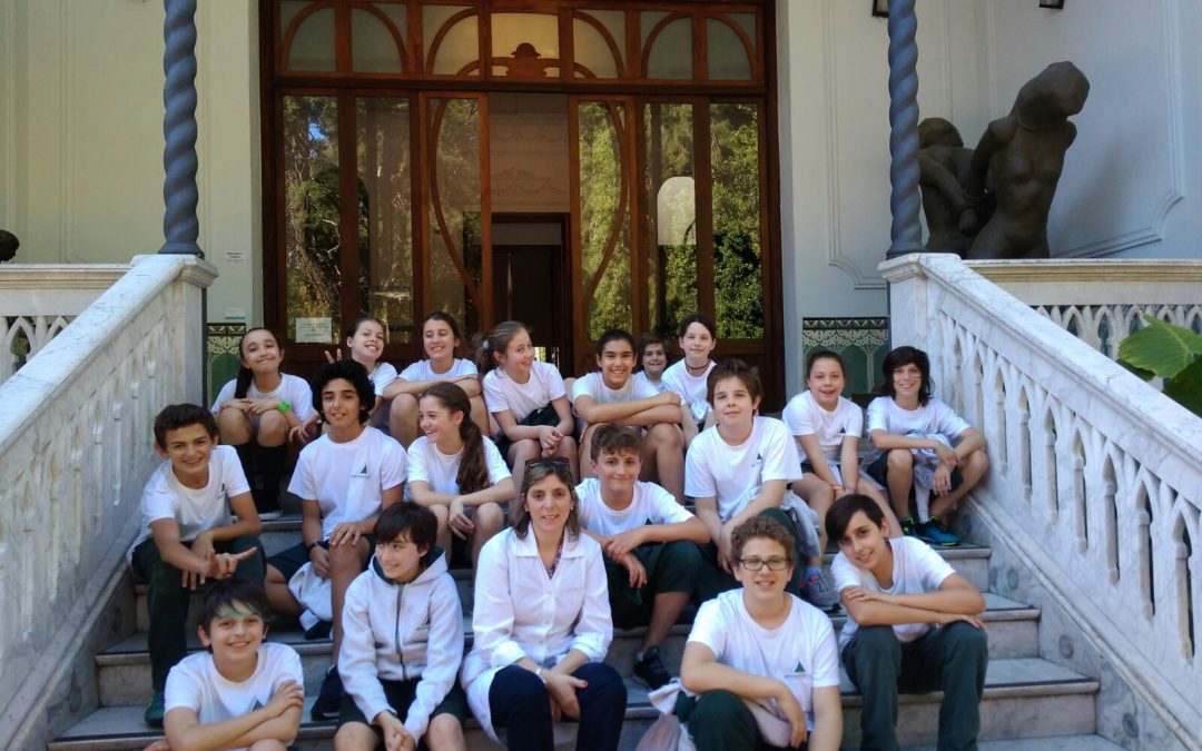 Primaria, sexto año visitó Museo de la Memoria